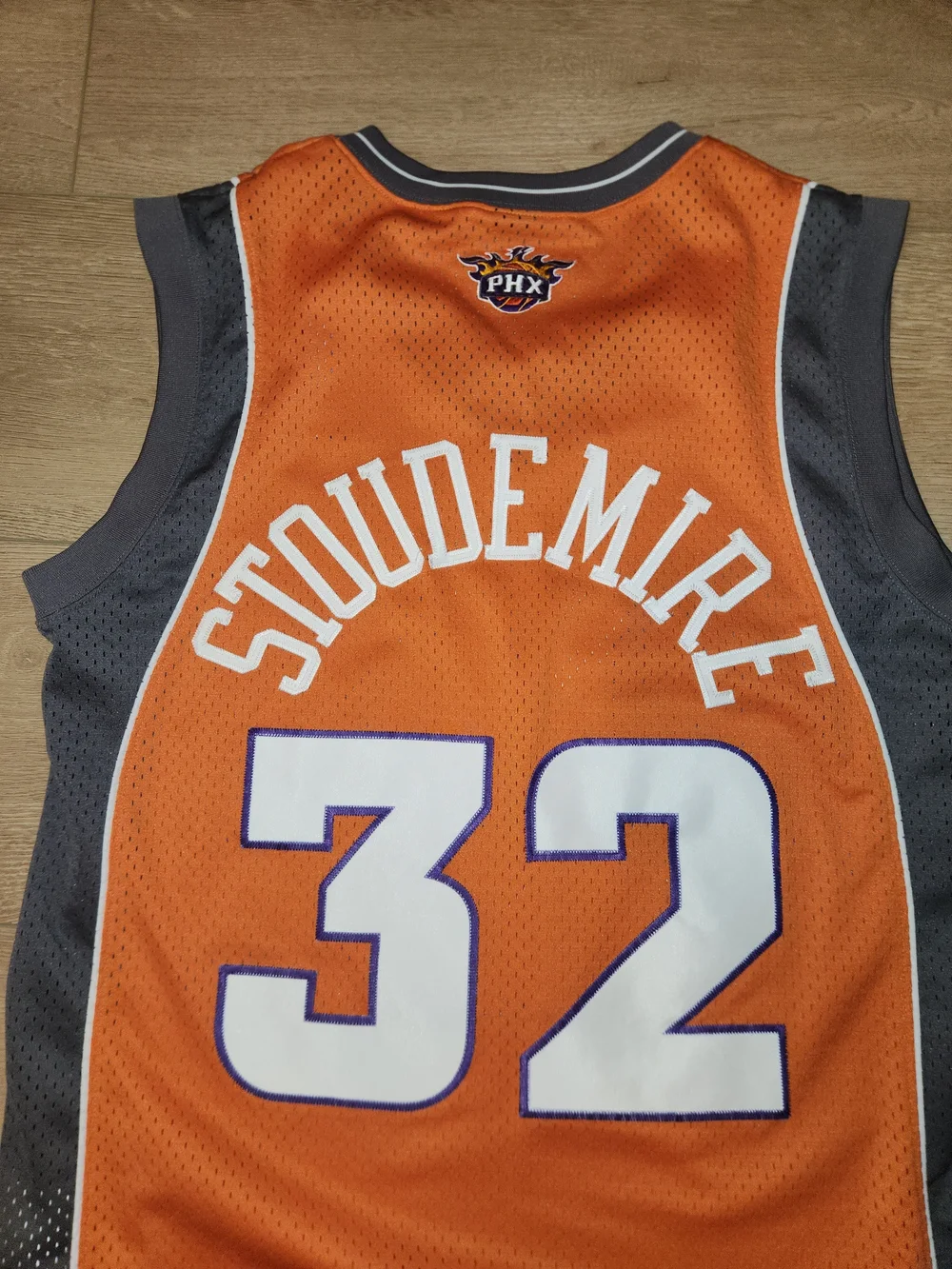 Vintage Y2K Nike Team Apparel Pheonix Suns Amar'e Stoudemire Men's Size Medium
